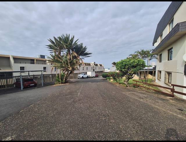 2 BEDROOM PROPERTY TO RENT IN MANABA BEACH